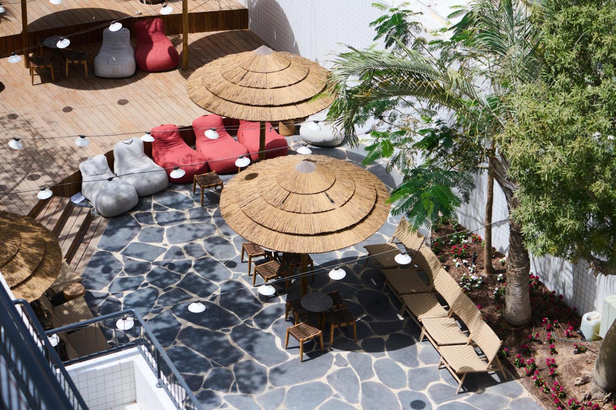 Hotel Neve By Atlas