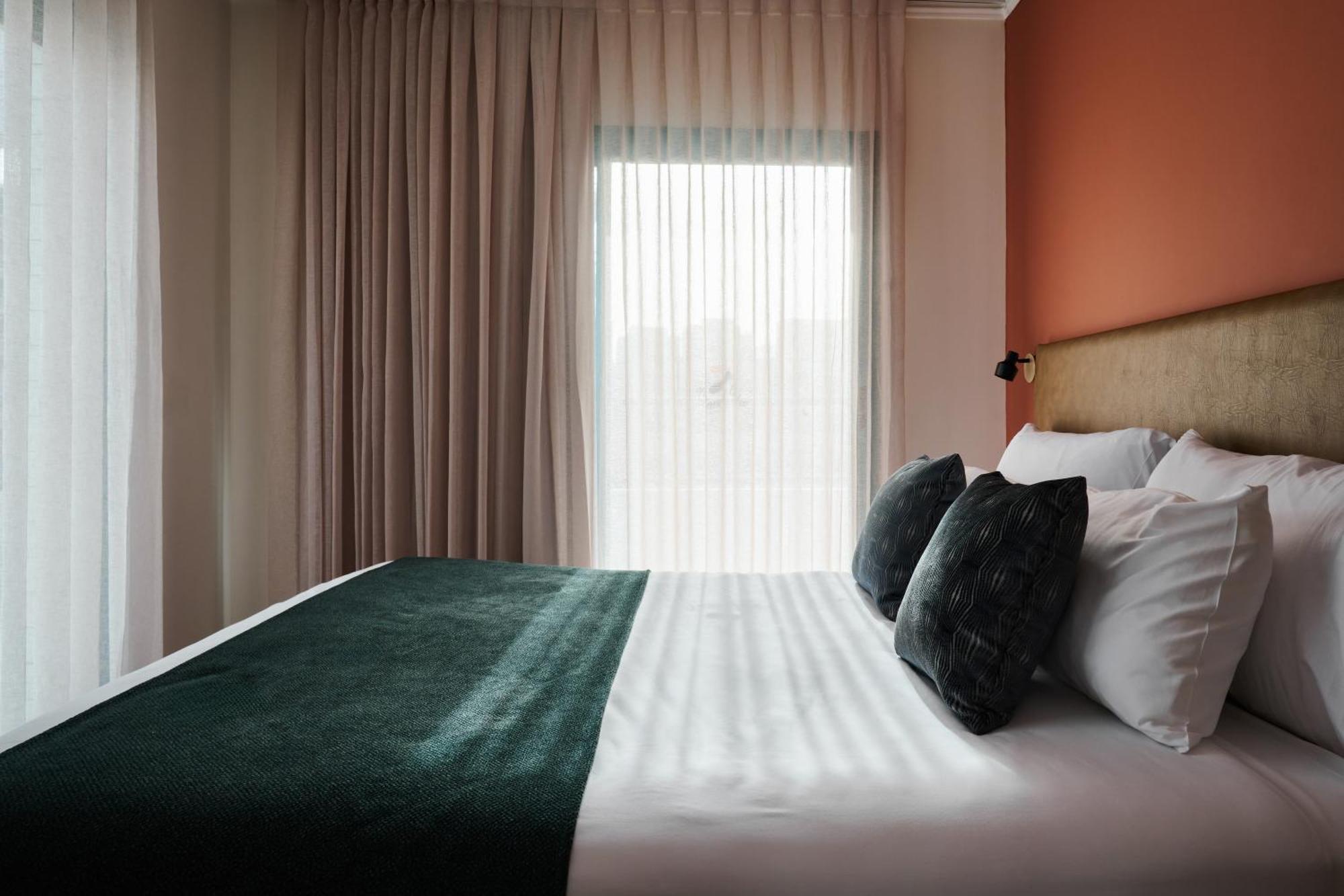 Neve By Atlas Hotel 4*